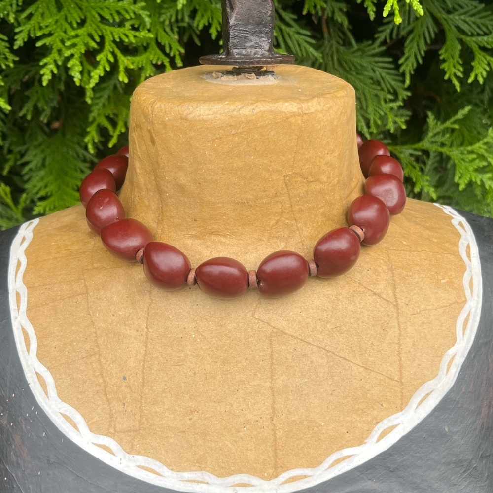 Vintage; Red/Brown Wooden; Large Bead Necklace; None Adjustable; NWOT; 18in